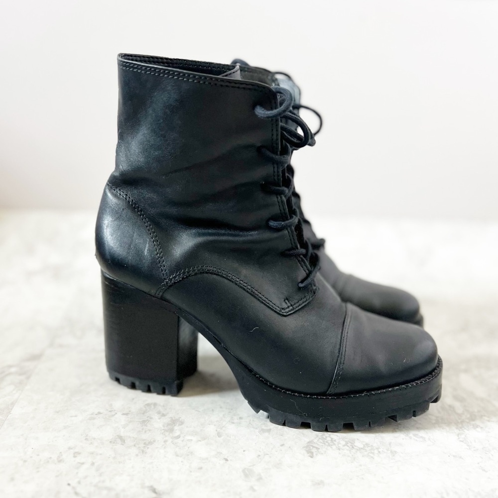 Schutz Jeannie Black Combat Boots 9.5 Lug Sole Chunky 90s Y2K Lace Up High Heel